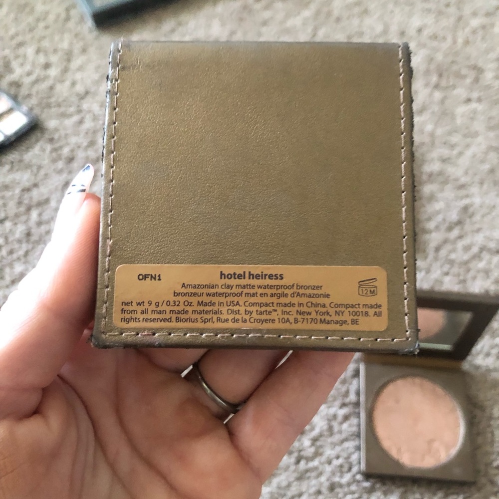 Bronzer lot - Picture 7 of 8